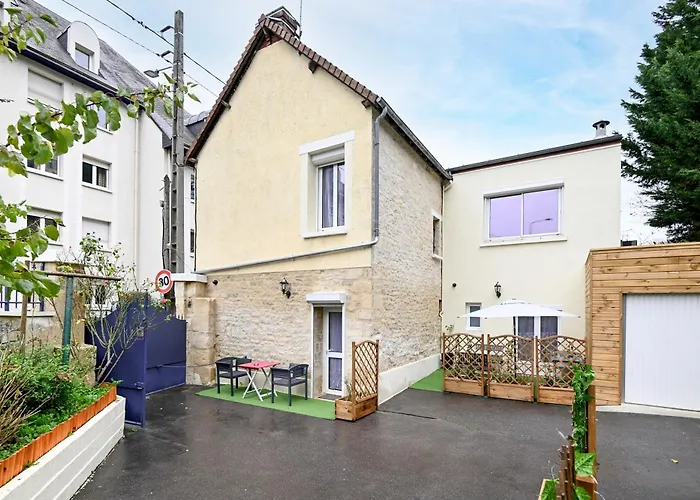 Apartment Le 3 Du Clos Fleuri - Proche Hippodrome Caen